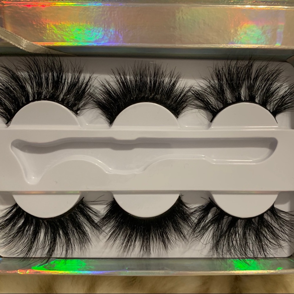 Mink lashes